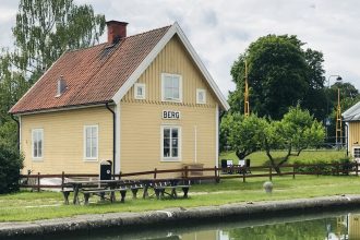 Berg slussar Göta kanal