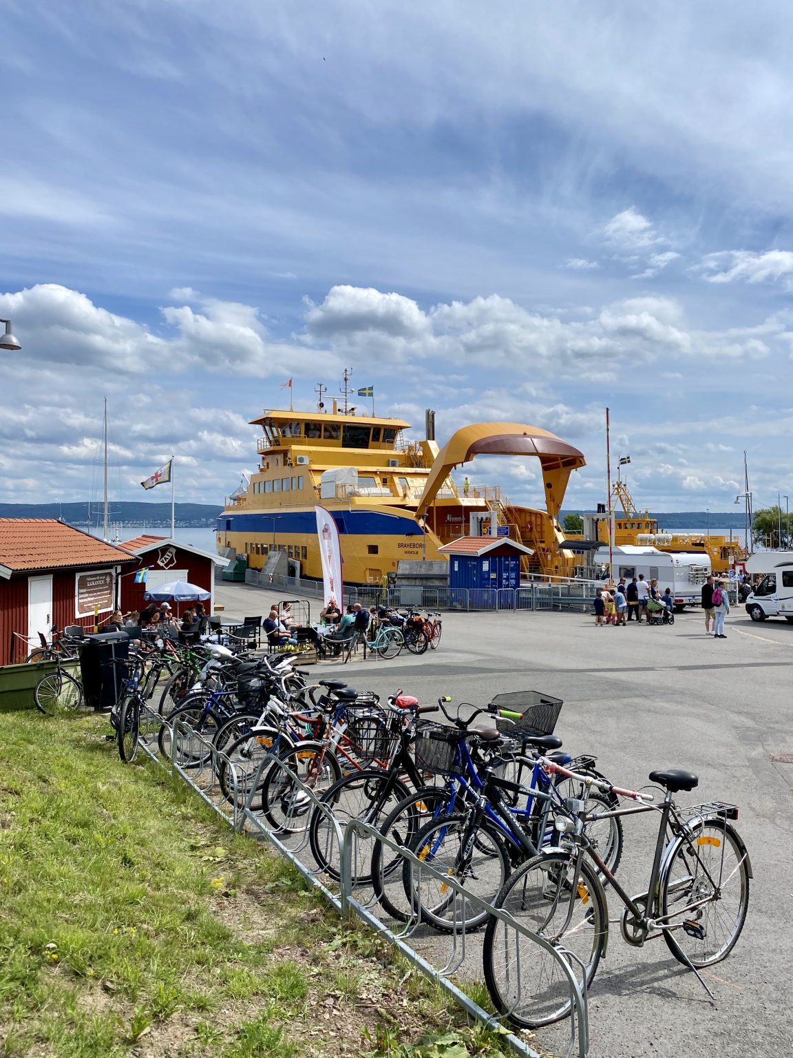 Visingsö - den lilla ön med de stora upplevelserna — lite mera rosa