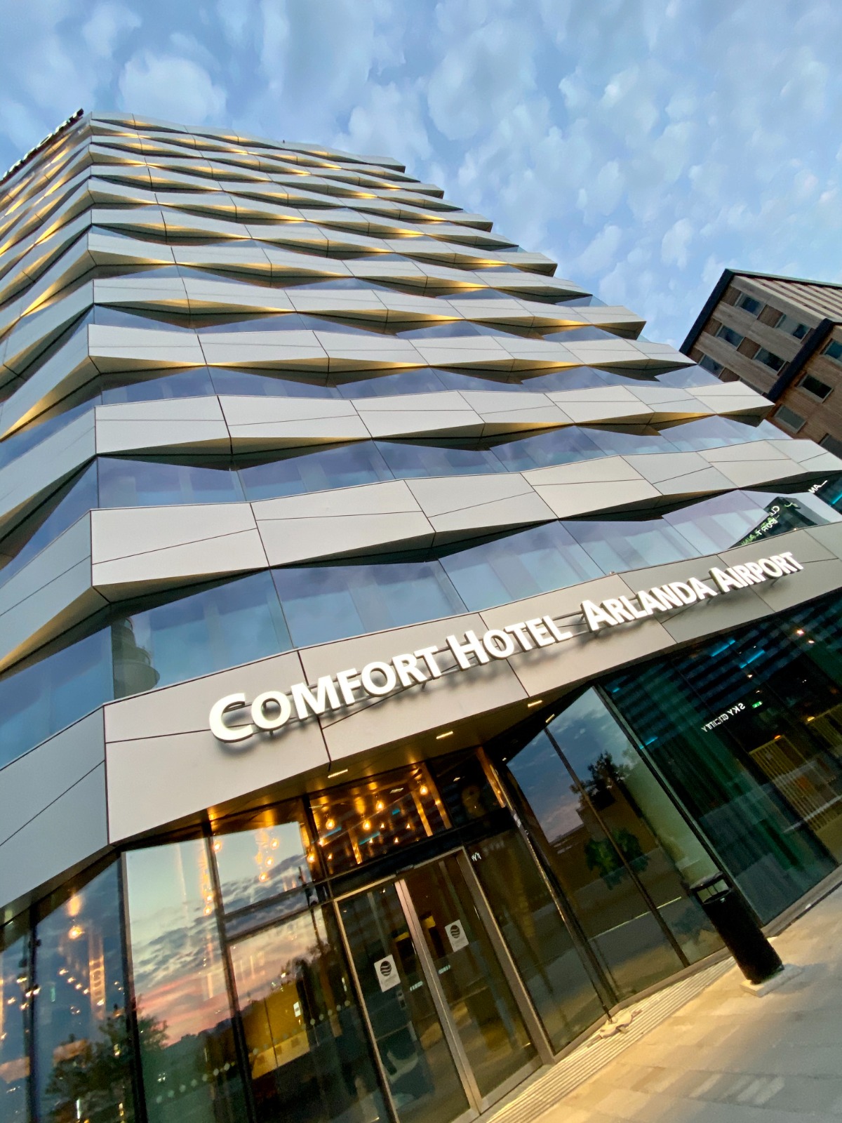 Comfort Hotel Arlanda Airport fasad
